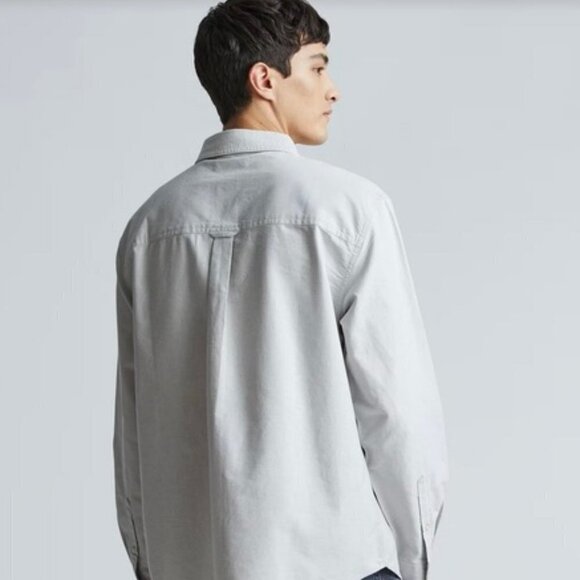 Everlane | The Organic Oxford Relaxed Utility Shirt - Picture 2 of 11